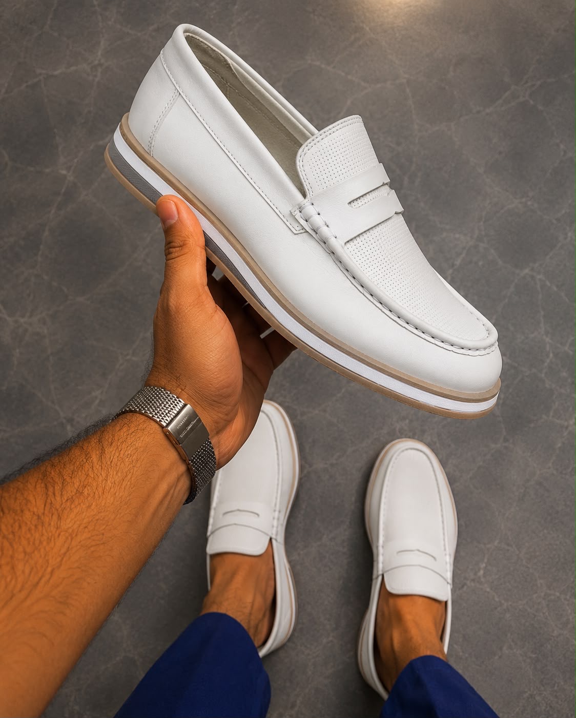MOCASSIM BRANCO EM COURO BOVINO